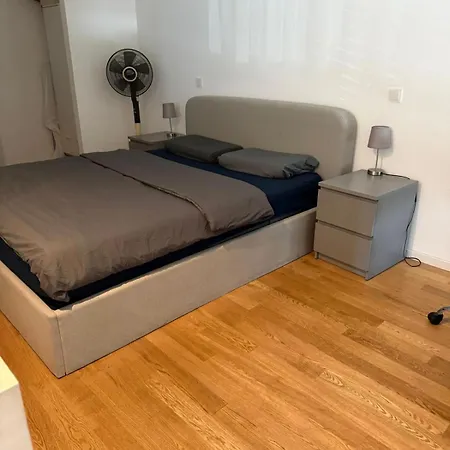 Modern 1 Bedroom In Appartement